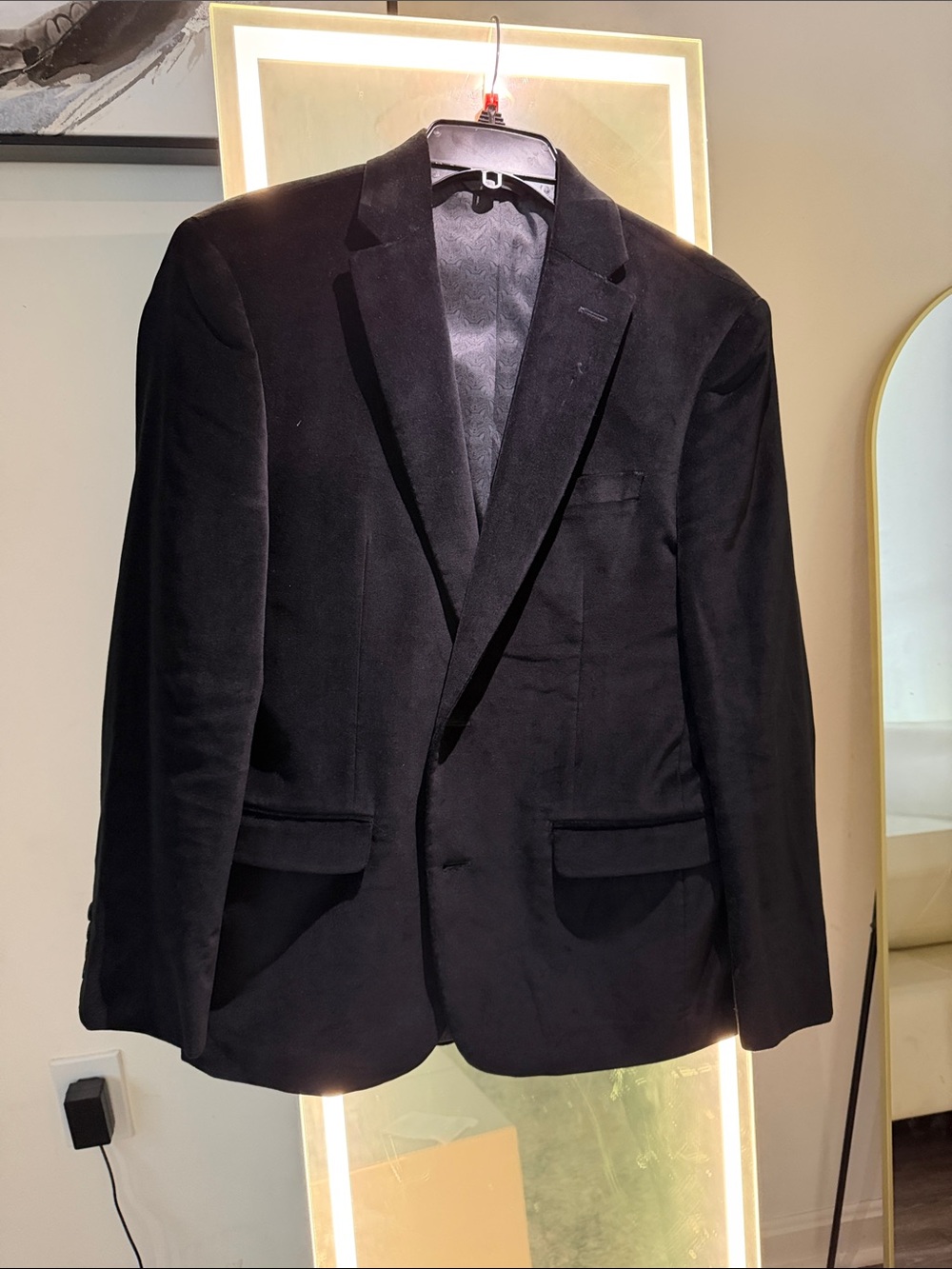 Bar III Black Single-Breasted Velvet Blazer